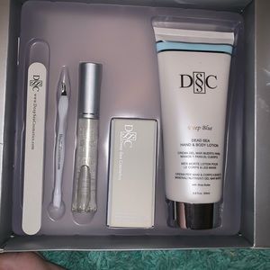 Dead Sea cosmetics nail kit